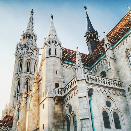 A13 Budapeste Exterior foto